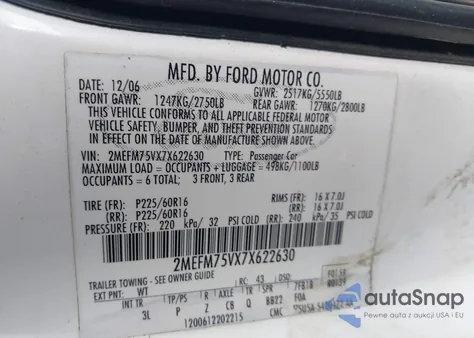 2007 Mercury Grand Marquis Ls z USA, uszkodzony, nr VIN 2MEFM75VX7X622630